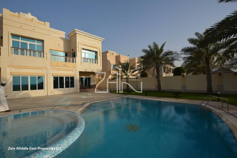 13 Full Sea View 4 BR Villa on Huge Plot with Pool. .