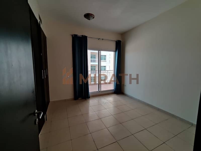 2BHK APARTMENT FOR SALE |PARKING |BALCONY |LAUNDRY