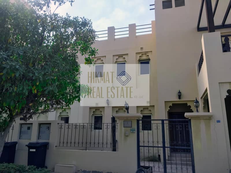 Perfect Location Near The Mall 3 BHK Townhouse