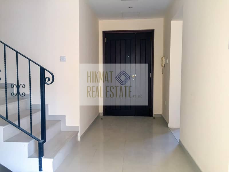 4 Perfect Location Near The Mall 3 BHK Townhouse
