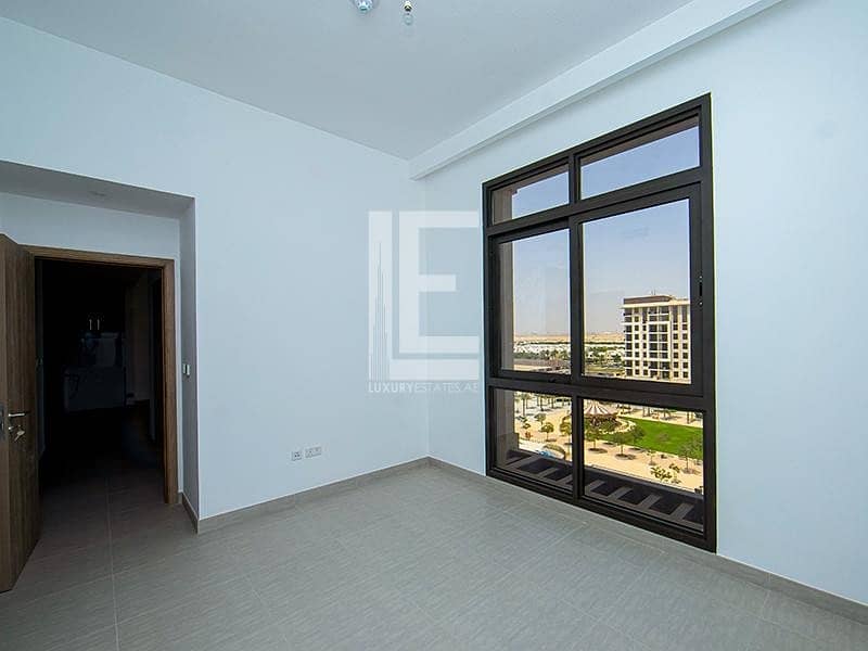 3 Quality 2Br Apt | Overlooking Town Square Park