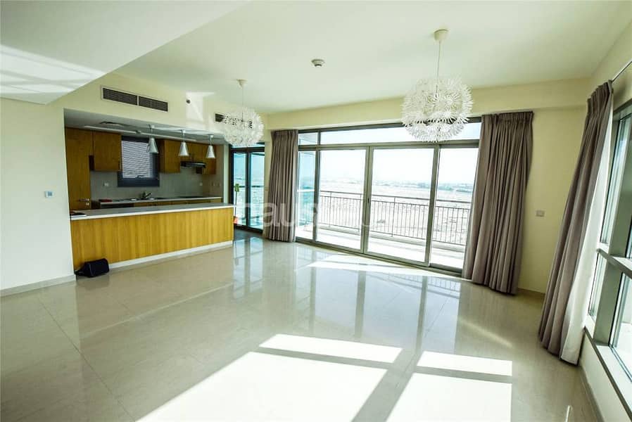 Golf View| Mint Condition| Large Balcony