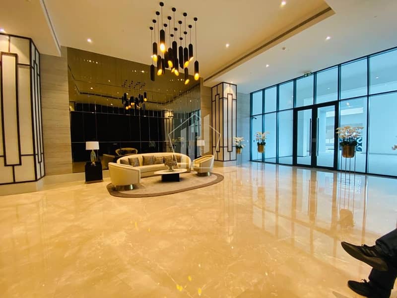 9 Luxury Building / Stunning View / Ready to Move in