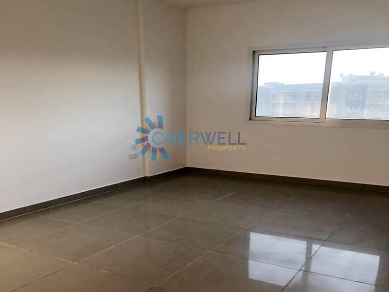 5 Great Price | Closed Kitchen | Well Maintained Apartment