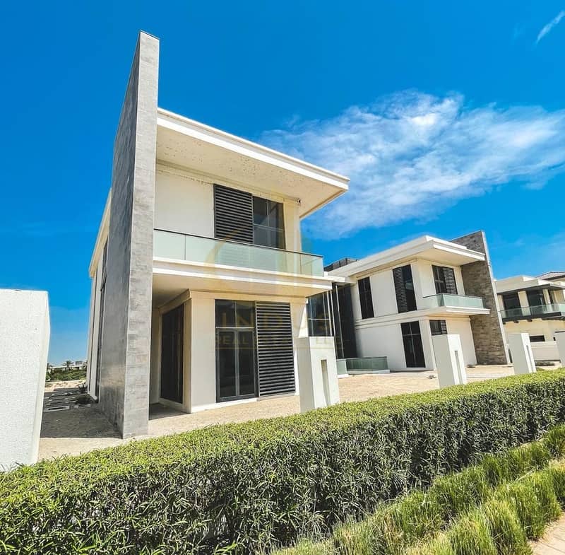 20 Ultra Luxury Modern Villa | Golf Course View | 6 Bedrooms+Guest Suite