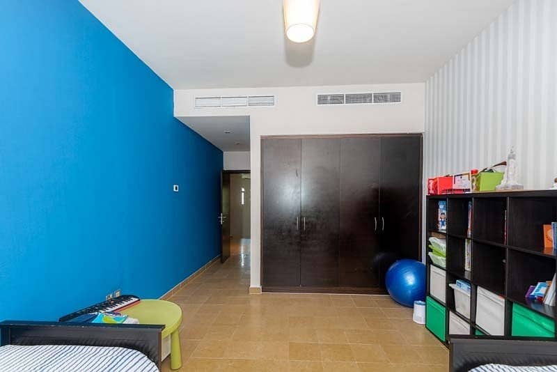 6 Large 2 Beds + Maids | Nakheel Townhouse | Rented