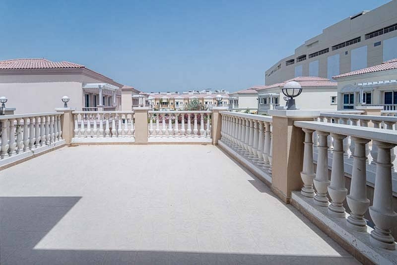 11 Large 2 Beds + Maids | Nakheel Townhouse | Rented