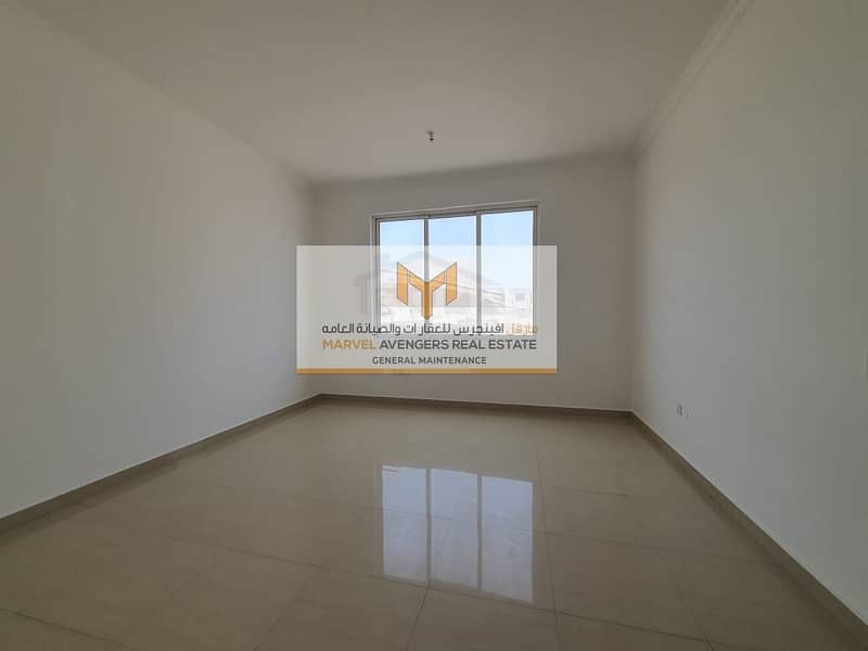 Ready to move 5 MBR villa w/ Central AC + Balcony