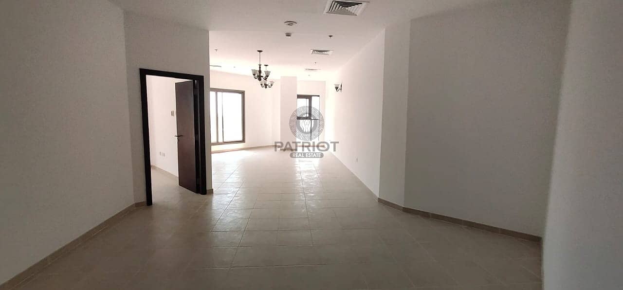 9 Barsha Heights (Tecom)