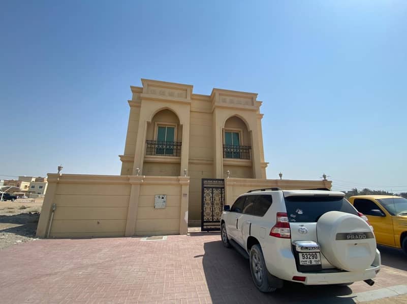 GRAB THE DEAL BRAND NEW VILLA AVAIBLE 5 BEDROOM HALL IN AL YASMEEN  AJMAN 60,000/-AED YEALRY, RENT