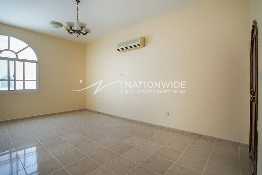 35 New large 4 bedrooms + maid room villa in Al Markhaneya