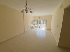 Well Maintained 2 Bed for Rent/ 6 cheques / 1 month Fee