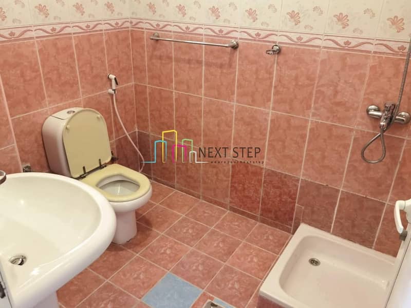 8 Intimate 3 Bedroom with Parking l Water l Electricity l Maintenance l