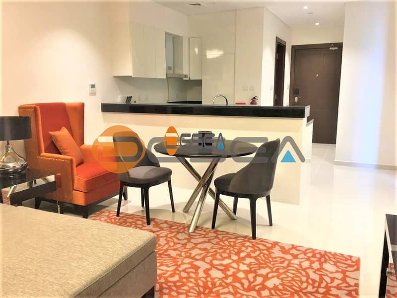 6 Furnished Unit| Pool View| Ready to move in | Big Layout