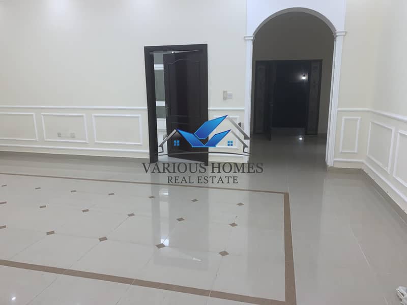 4 SUPER DELUXE HUGE SIZE LUXURIOUS 4. MASTER BEDROOM HALL FLAT AT NMC ROYAL  HOSPITAL AREA WITH MAIDS ROOM FOR 120k