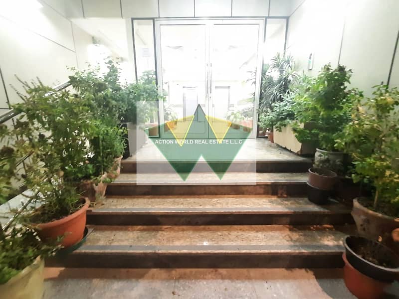 Large 1 Bhk Apt With  Big Kitchen And  Basement  parking
