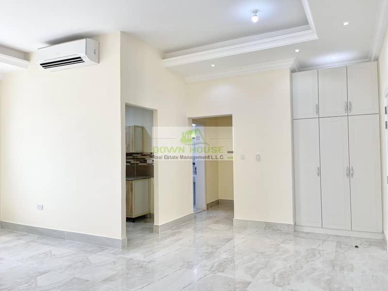 5 H: AMAZING BRAND NEW 1 BHK APARTMENT FOR RENT IN KHALIFA CITY A