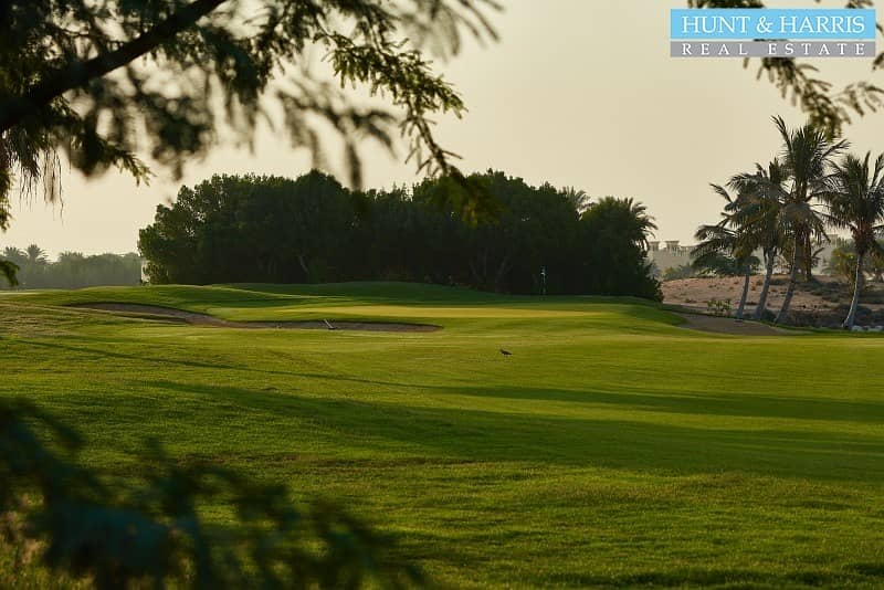 13 Stunning Golf Course and Lagoon Views  - Royal Breeze