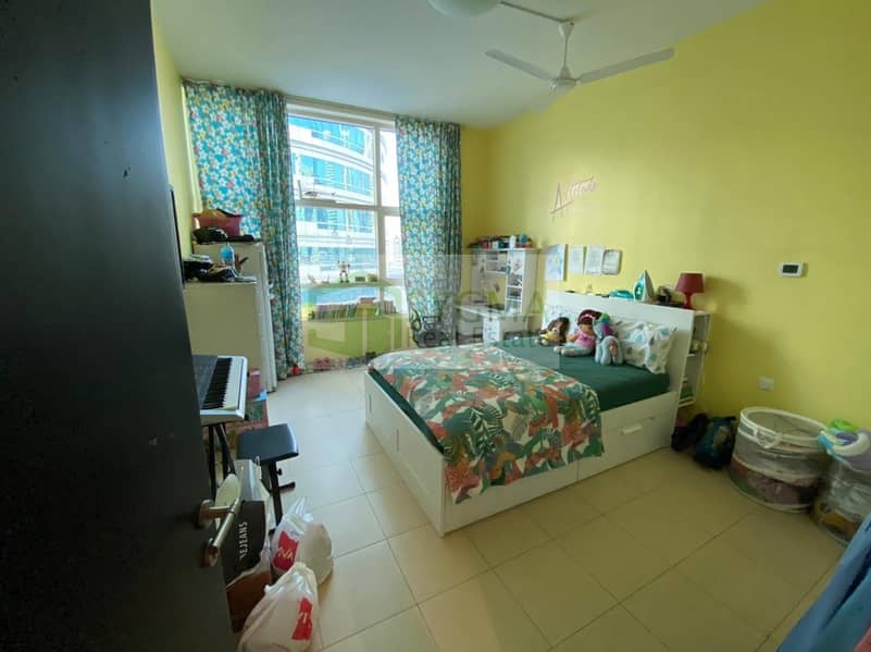 5 Well Maintained 2 Bedroom Near Metro