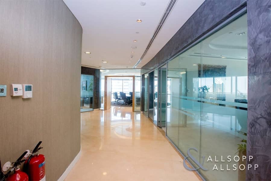 13 Full Floor | Fitted Office | Close to Metro