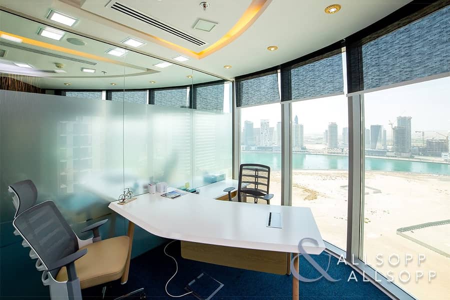 6 Furnished Office |2 Parking Spaces| High Floor