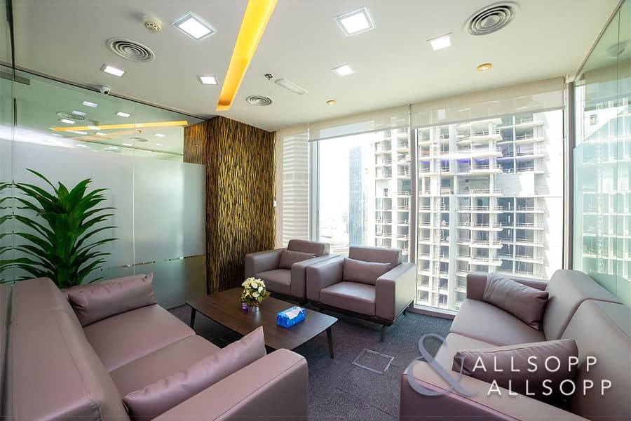 9 Furnished Office |2 Parking Spaces| High Floor