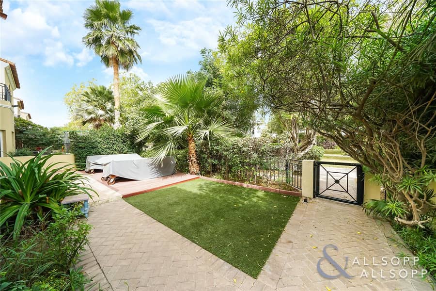 24 Exclusive | Backing Green Space | 4 Beds