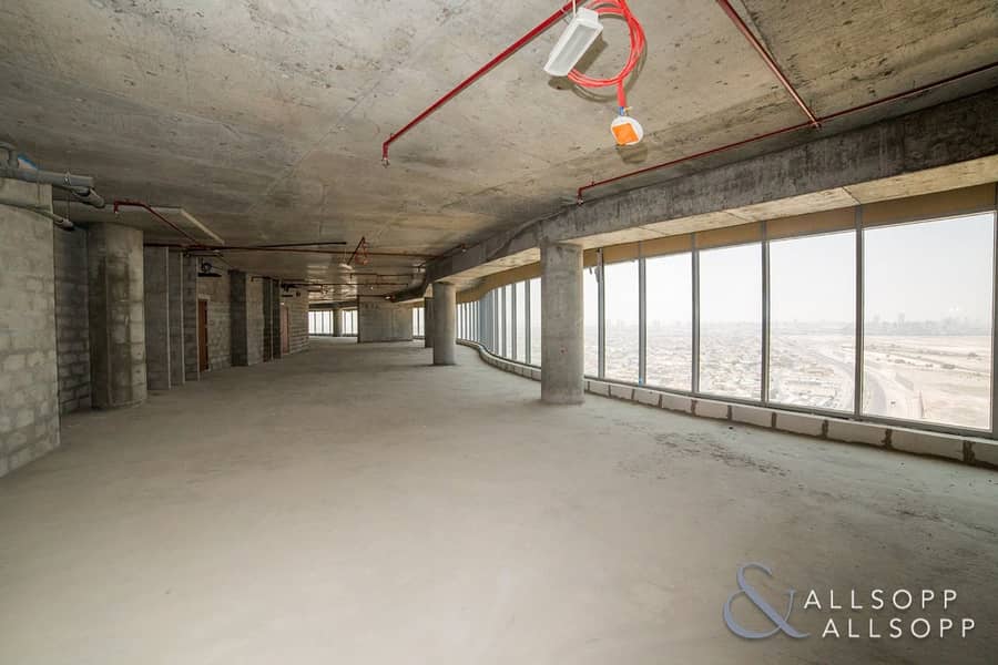 14 High Floor| 49 Parking Spaces | Panoramic