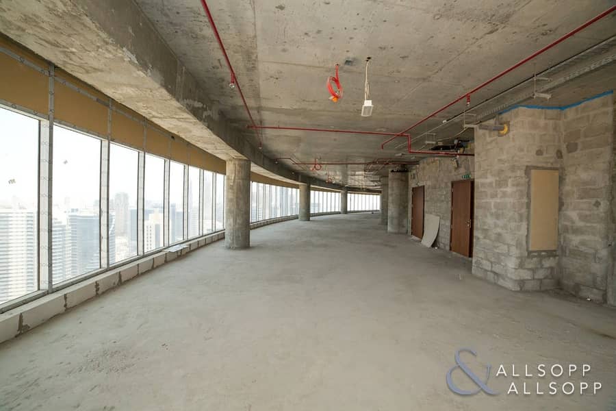 22 High Floor| 49 Parking Spaces | Panoramic