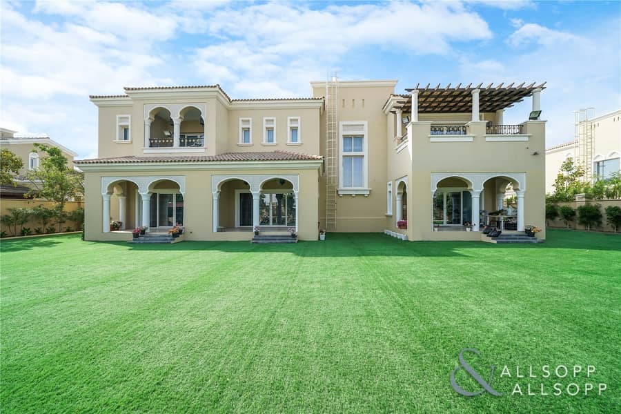 19 Extended | 6 Bed Villa | Polo Club Views