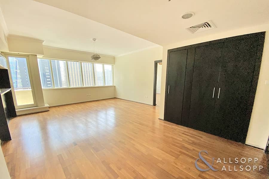 16 Two Bed + Study | Upgraded | Marina View