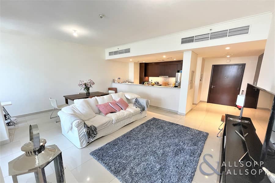 17 VOT | Currently Rented | Larger Balcony