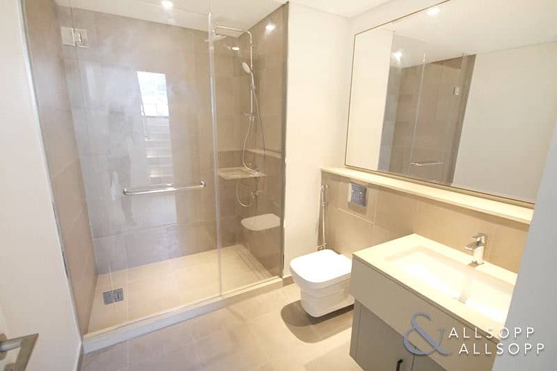 15 3 Bedroom Villa Situated in the Most Premium Location at the Dubai Hills Club Vi