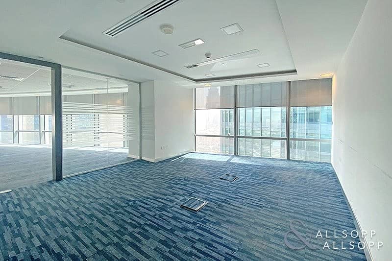 20 Fully Fitted Office | Close To Metro | DIFC