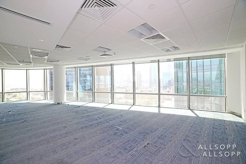 33 Fully Fitted Office | Close To Metro | DIFC