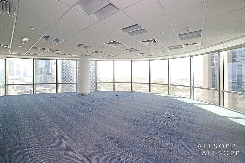 34 Fully Fitted Office | Close To Metro | DIFC