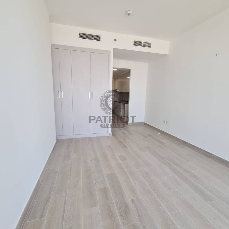 9 Brand new Studio For rent in the Heart of Dubai NEar to Circle Mall JVC Hurry UP limited time offer.