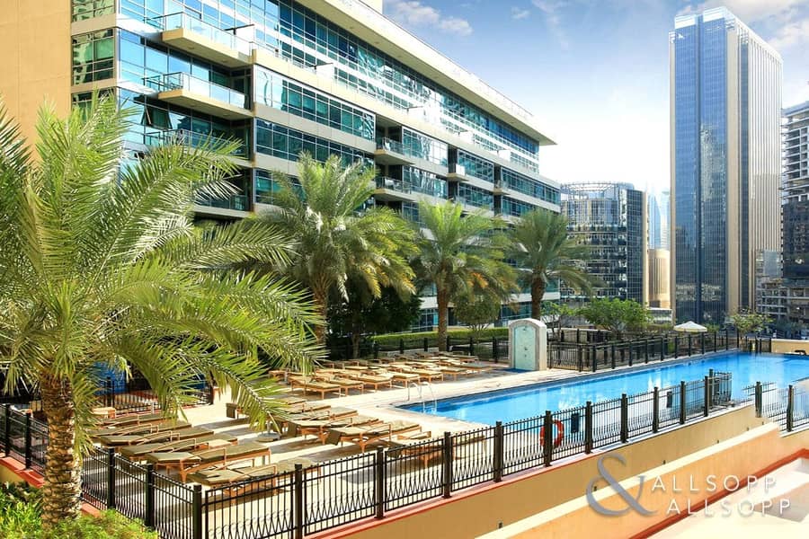 11 Pool Views | Marina Quays | Two Bedrooms
