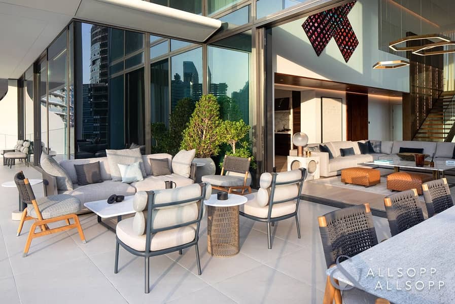 16 Four Bedroom Duplex | Burj Khalifa View
