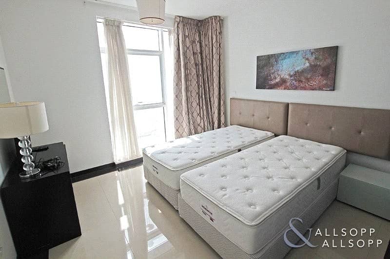 13 Modern 3 Bed | Upgraded | Fully Furnished