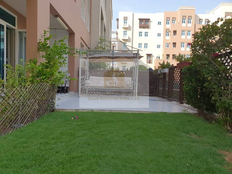 5 MASAKIN AL FURJAN | LARGE G. FLOOR | VACANT ON TRANSFER | 3BR + MAIDS | WITH GARDEN VIEW
