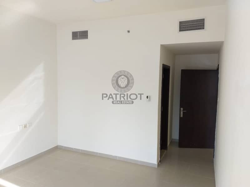 8 Amazing One Bedroom Apartment | Unfurnished | Low Floor |Road View/DMCC Metro Station View |No Balcony | 4 Cheques
