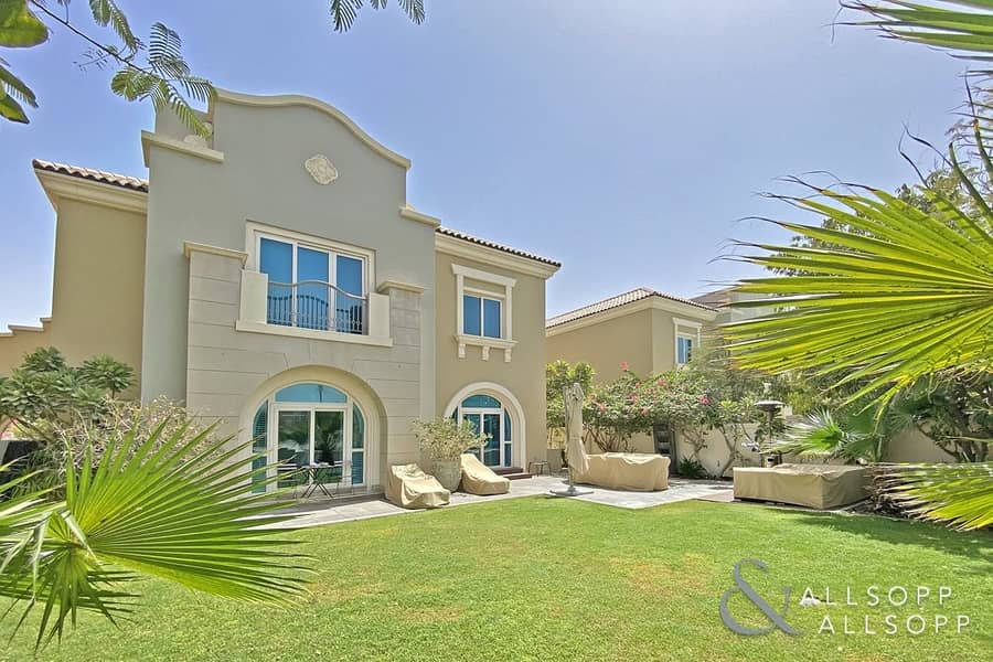 Exclusive | Upgraded C1 5 Beds | Golf View