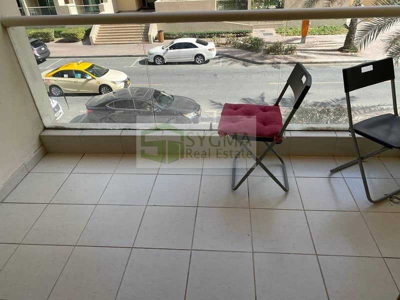 8 Hot Deal !!!1BR Apartment | With Balcony | The Greens
