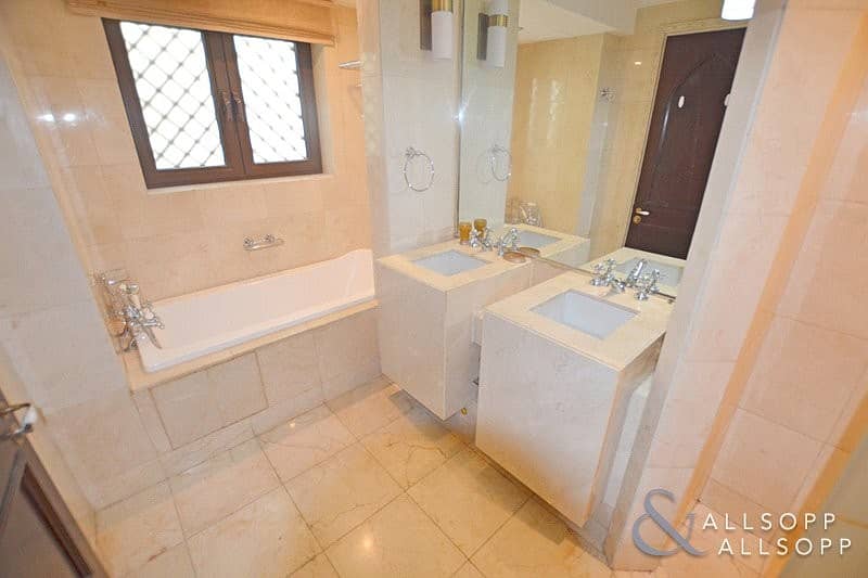 14 Two Bed + Maids | Jacuzzi | Large Terrace