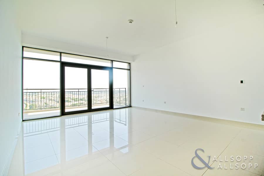5 Exclusive | Vacant 2 Bed | Full Golf View