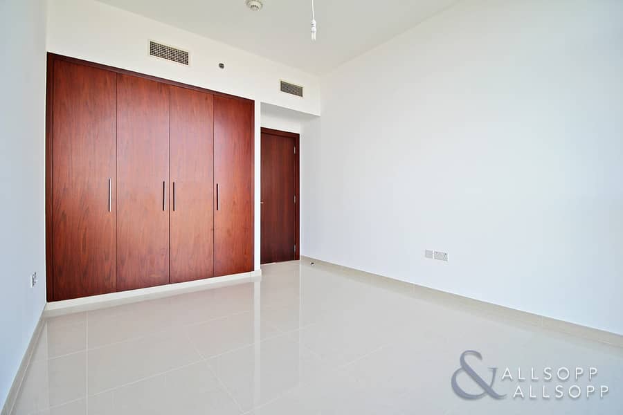 10 Exclusive | Vacant 2 Bed | Full Golf View