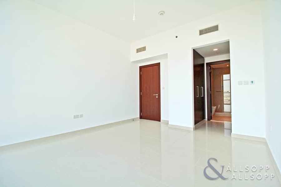 12 Exclusive | Vacant 2 Bed | Full Golf View