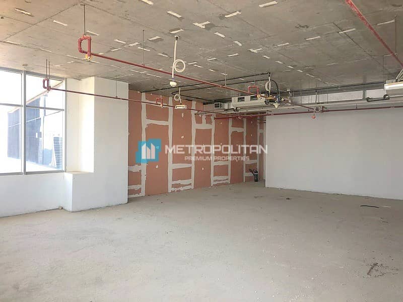 10 Jumeirah Island and Lake View | High Floor Office