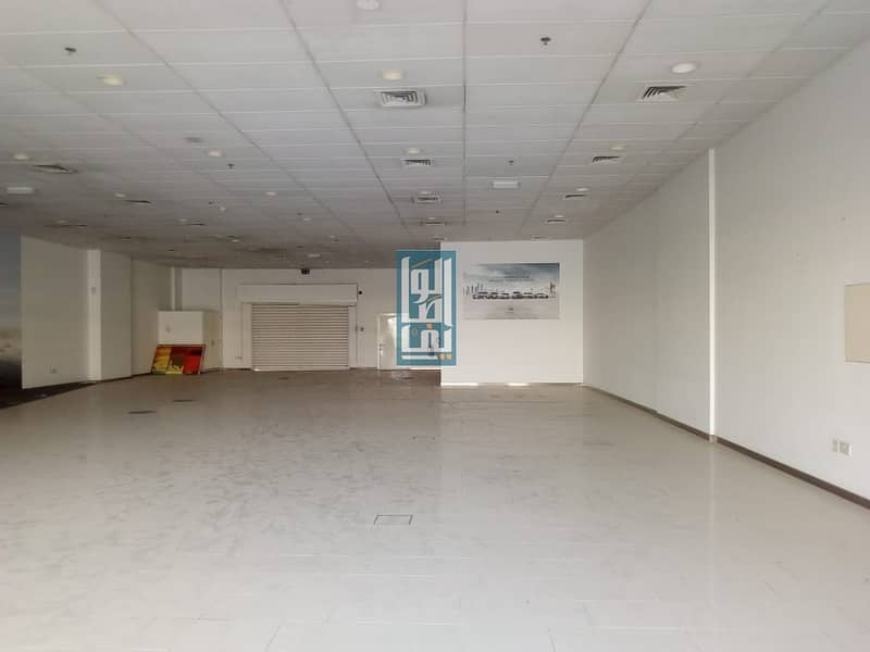 11 SHOWROOM FACING SHEIKH ZAYED ROAD/FULLY FITTED